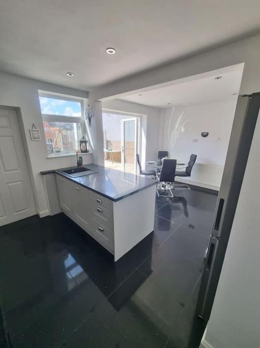 Somers Lodge Leicester Esterno foto