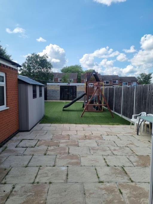 Somers Lodge Leicester Esterno foto